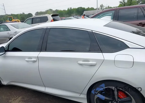 2020 Honda Accord Sport из США, поврежденный, VIN 1HGCV1F31LA126499